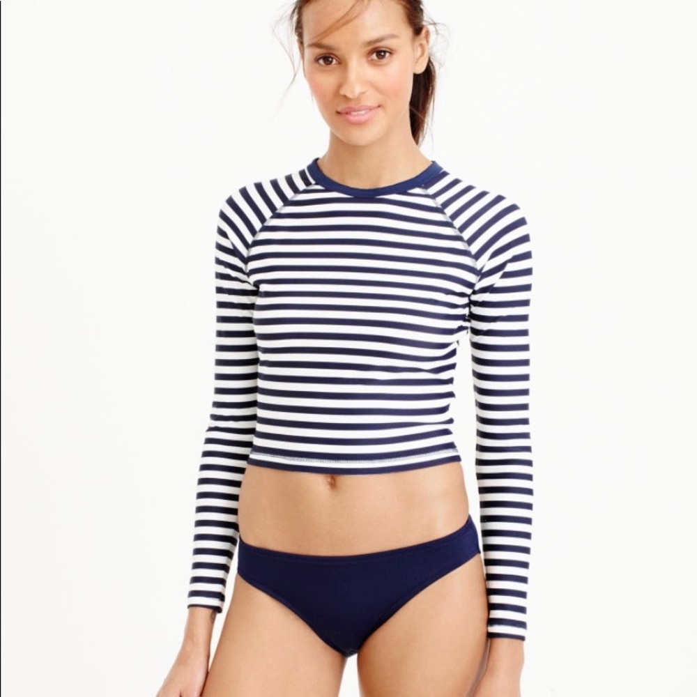 Cropped Women’s Rash Guard